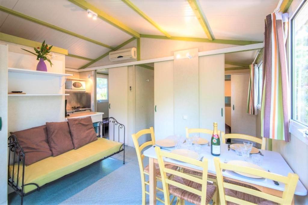 Camping La Pinède Enchantée Argelès-sur-Mer Exterior foto