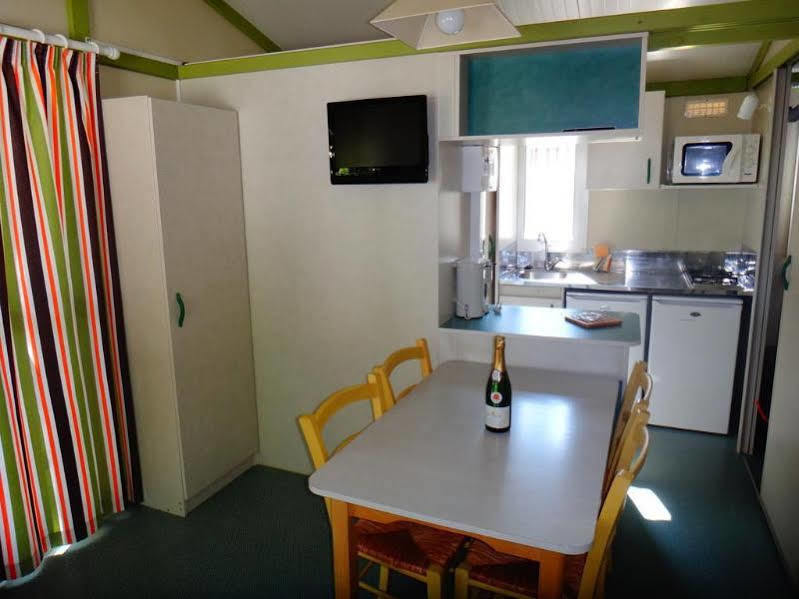 Camping La Pinède Enchantée Argelès-sur-Mer Exterior foto